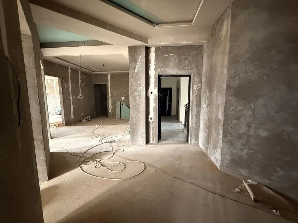 170 м², многокомнатная квартира, 8/11