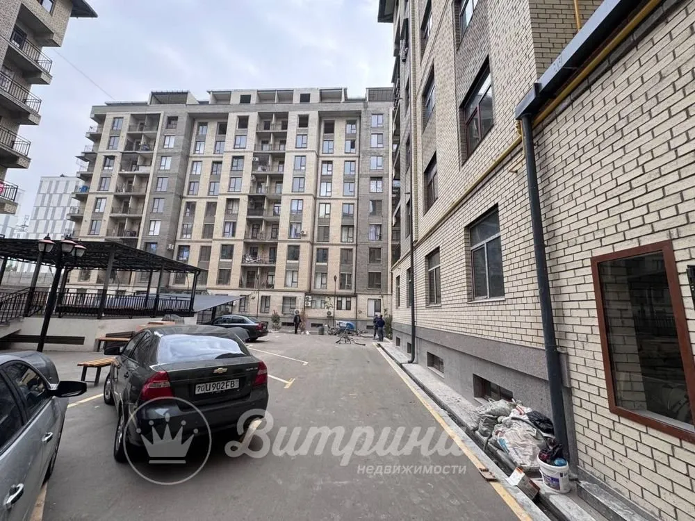 150 м², 4-комн. квартира, 9/10