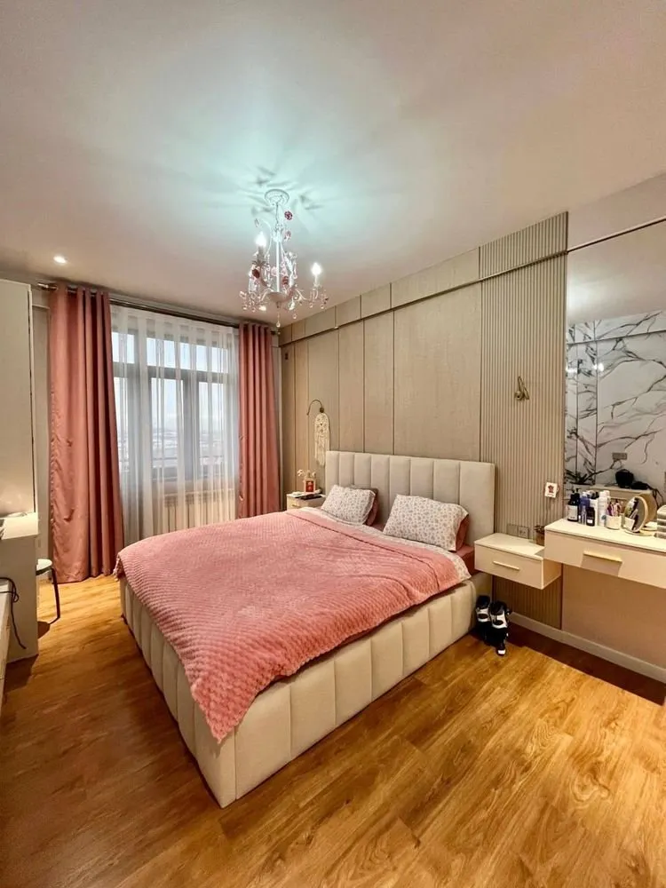 130 м², 4-комн. квартира, 9/13