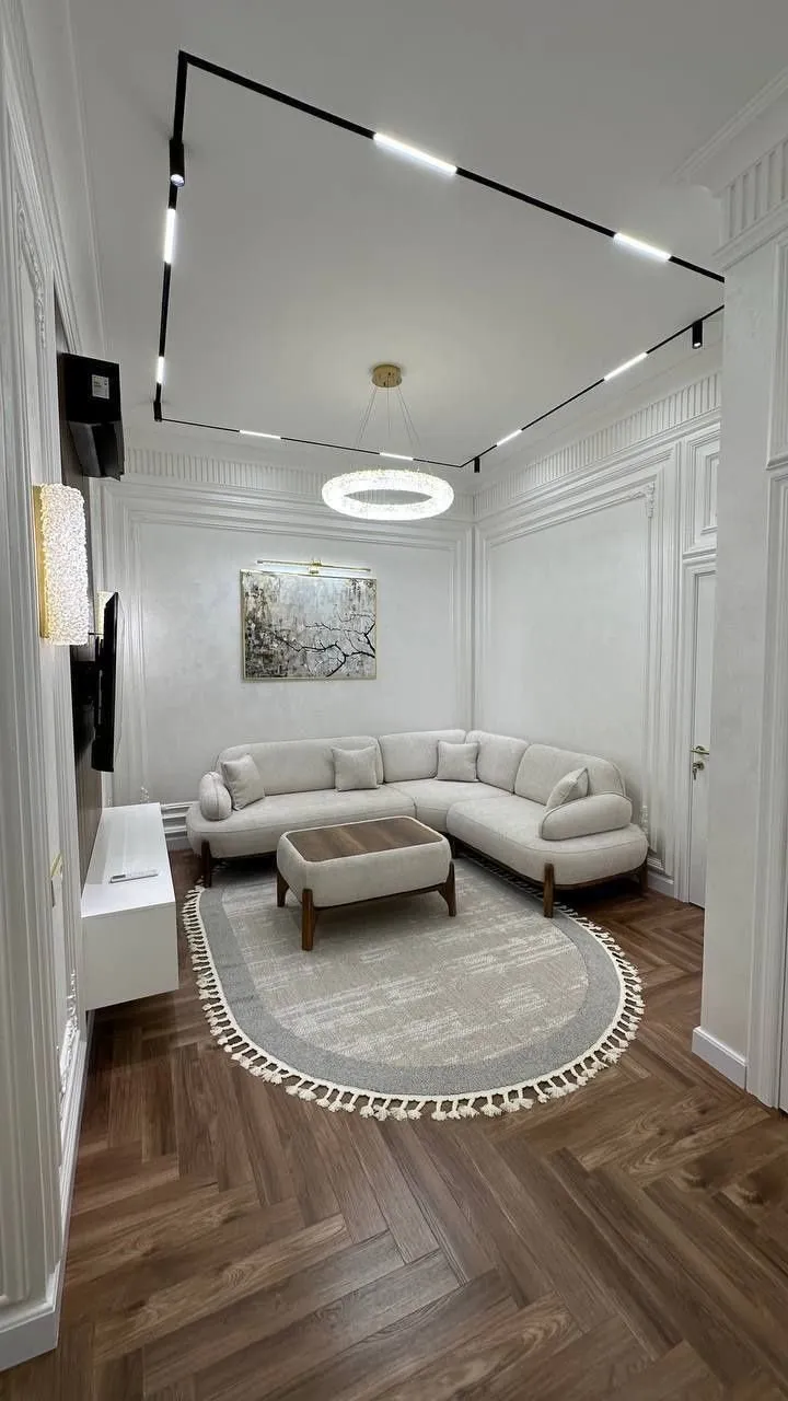 100 м², 4-комн. квартира, 8/10