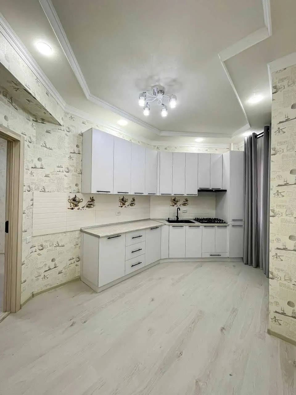 95 м², 4-комн. квартира, 2/10