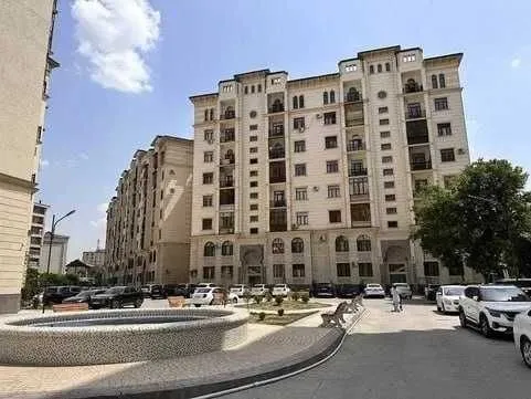 144 м², 4-комн. квартира, 8/8