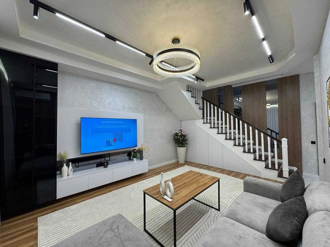 92 м², 4-комн. квартира, 9/9