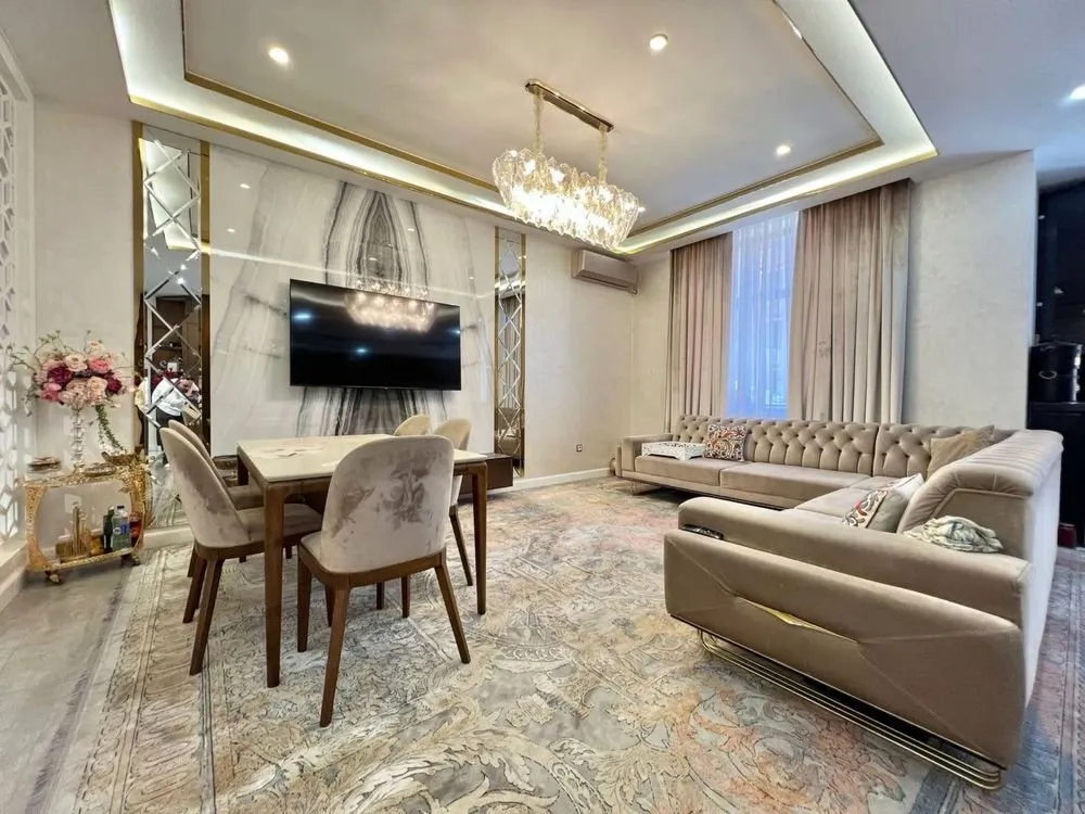 170 м², 5-комн. квартира, 1/5