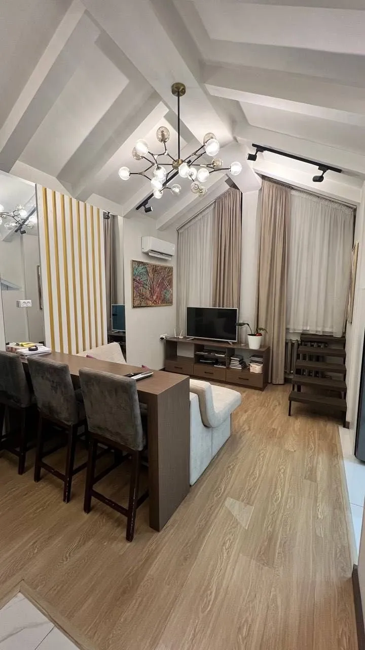 37 м², 2-комн. квартира, 8/8