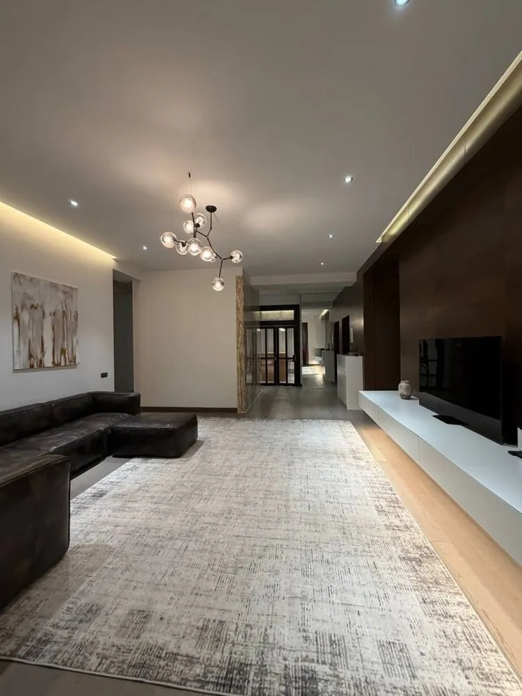 176 м², 4-комн. квартира, 5/9