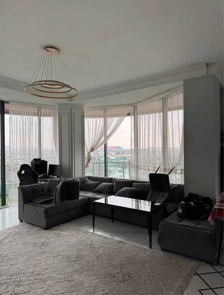 90 м², 2-комн. квартира, 7/12