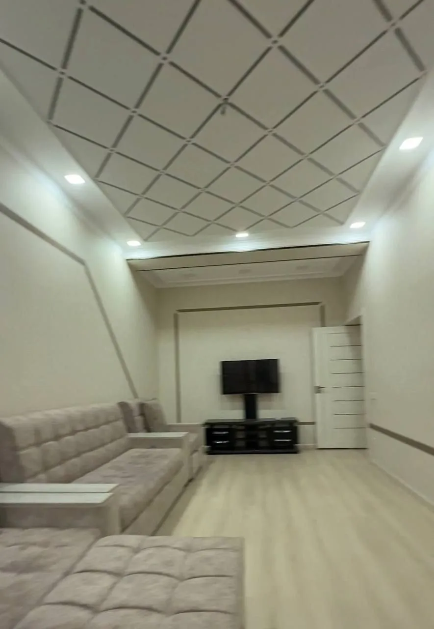 128 м², 4-комн. квартира, 1/6