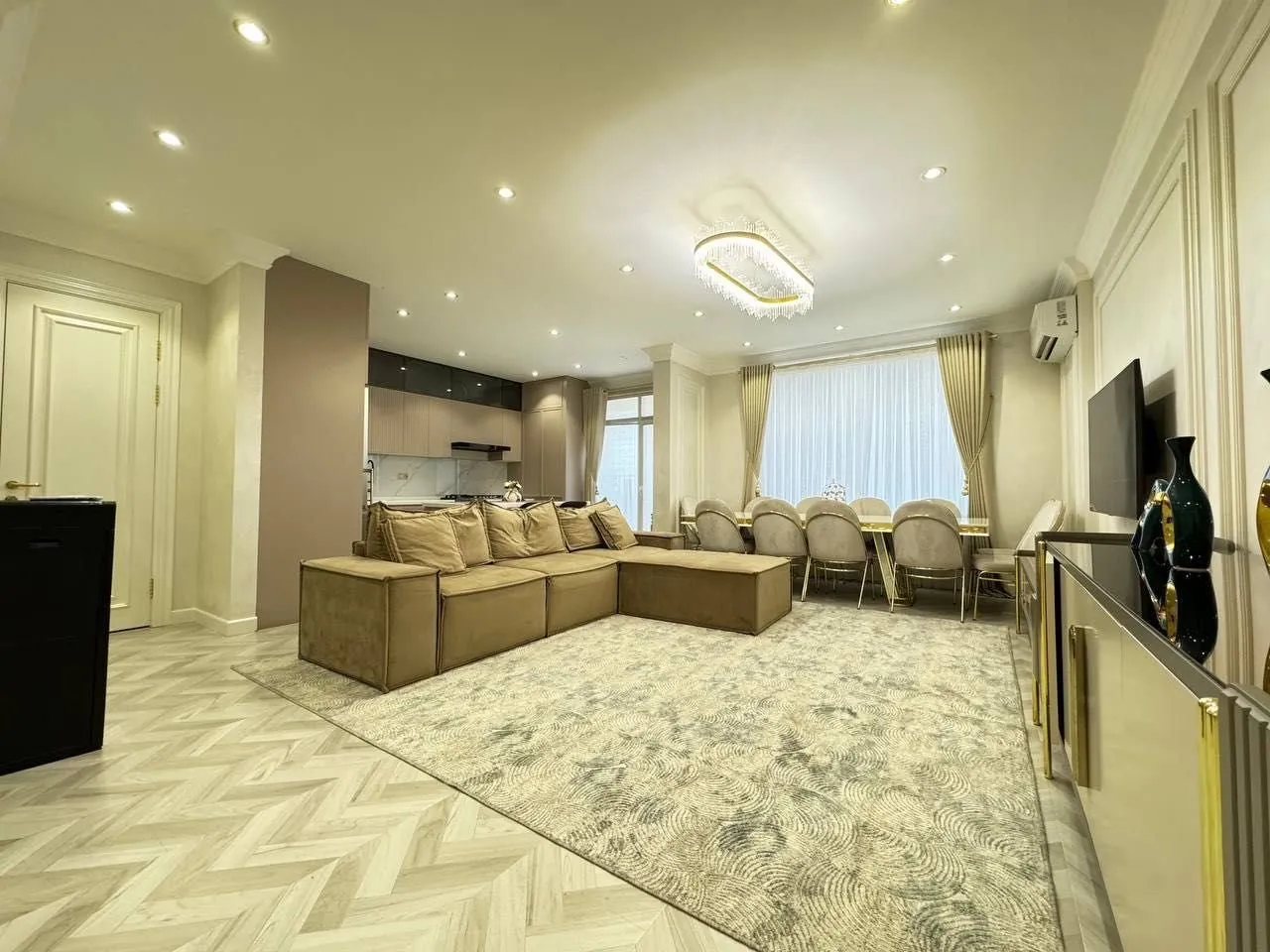 120 м², 4-комн. квартира, 9/12