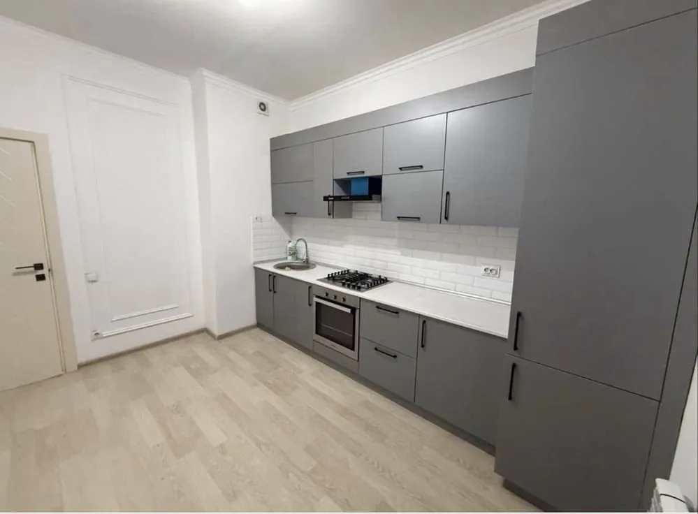 75 m², 3-xonali kvartira, 9/9