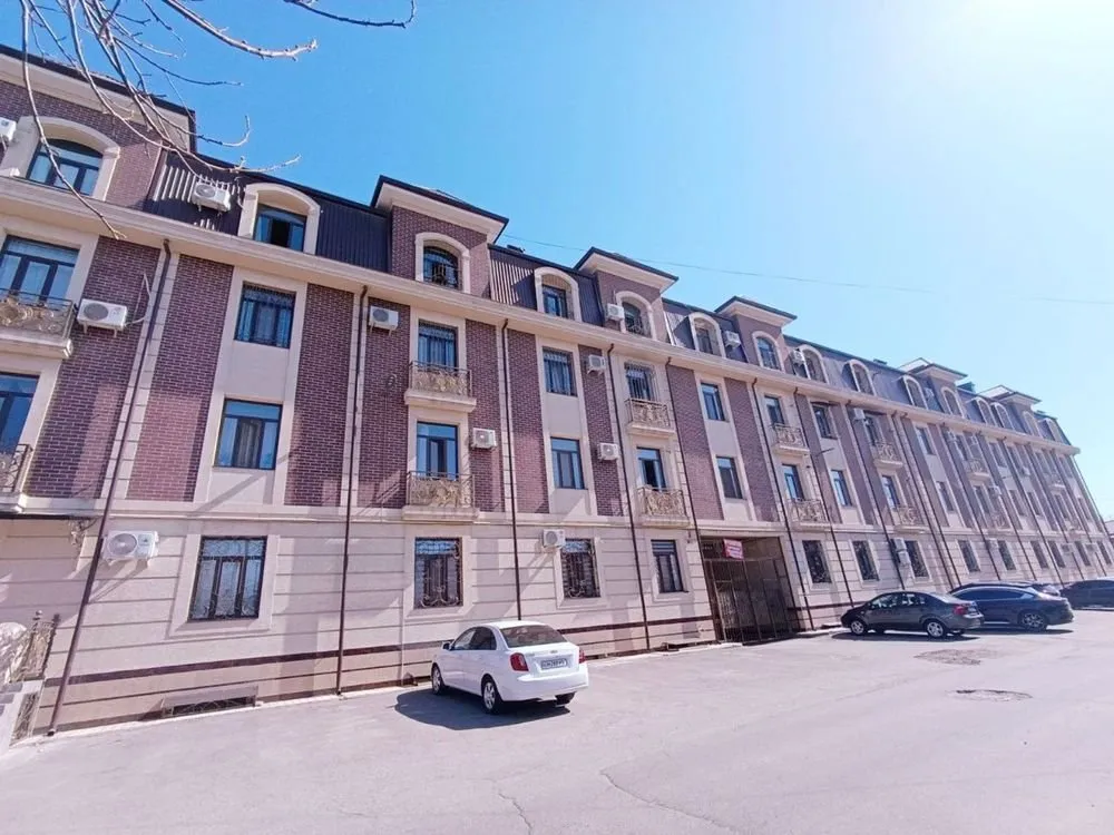 84 м², 2-комн. квартира, 1/4
