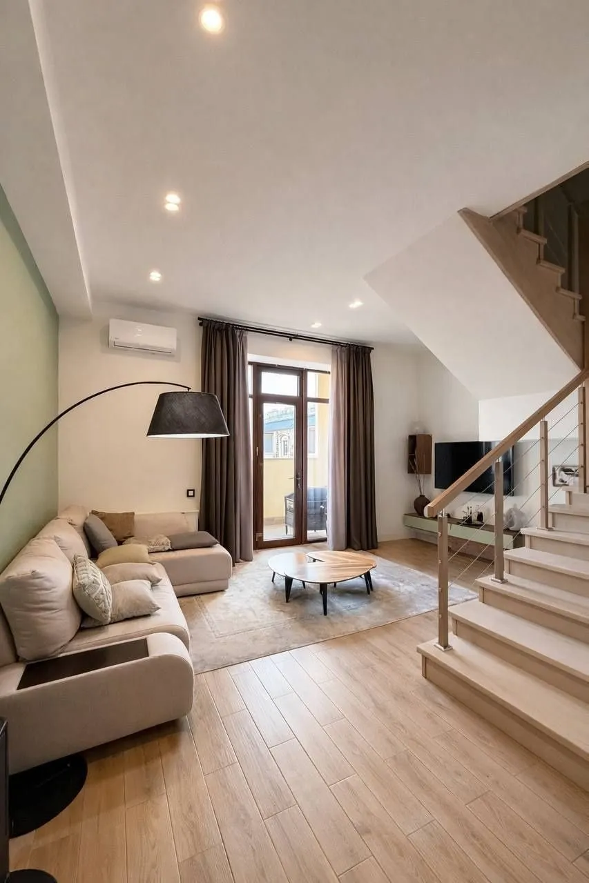 121 м², 4-комн. квартира, 8/9