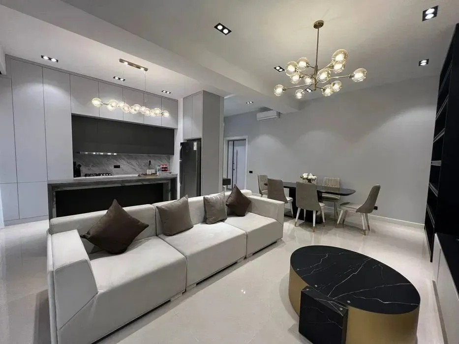 74 м², 2-комн. квартира, 4/8