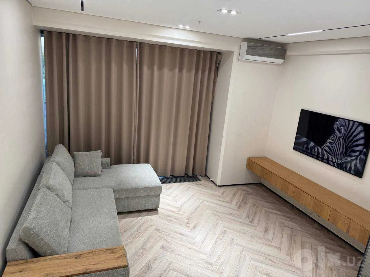 60 м², 2-комн. квартира, 4/27