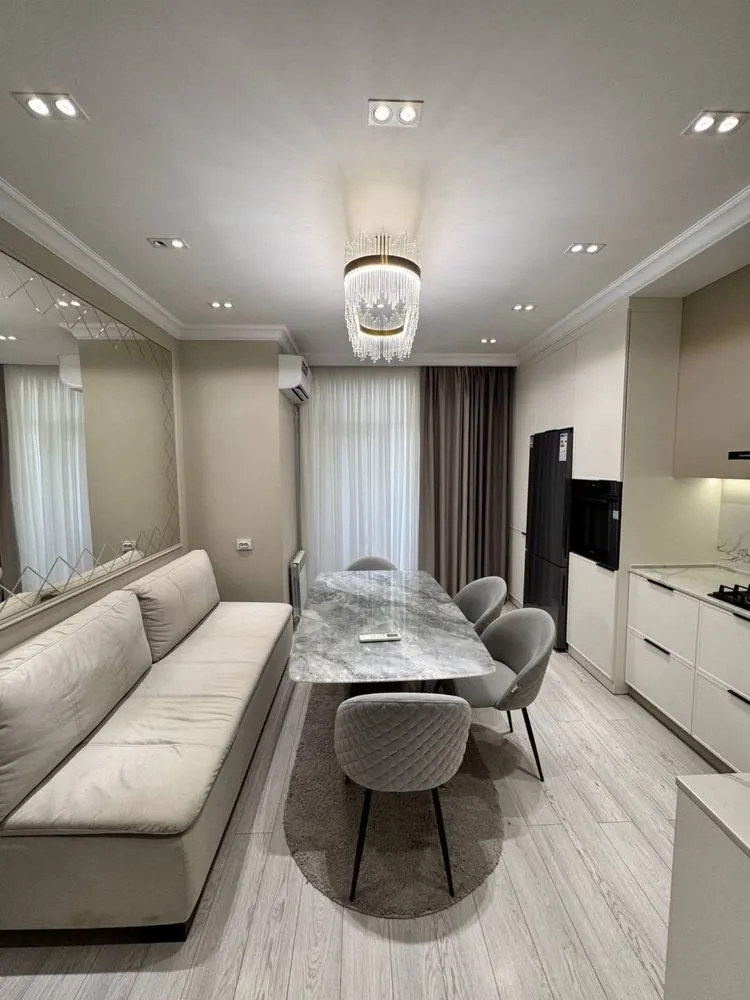 104 м², 3-комн. квартира, 6/12