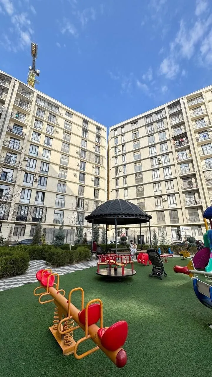 52 м², 2-комн. квартира, 2/10