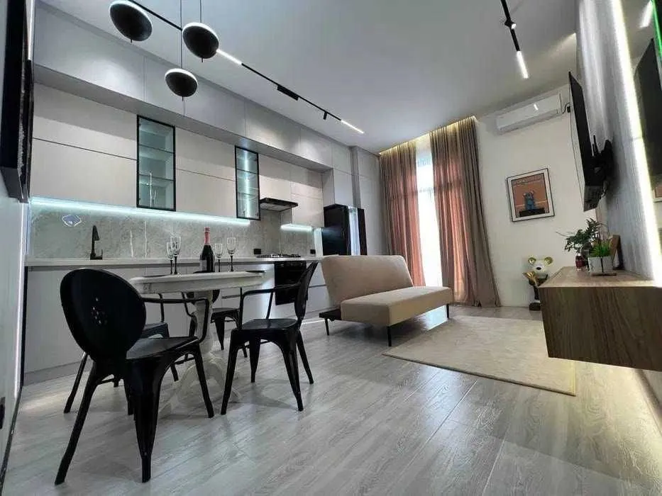 55 m², 3-xonali kvartira, 6/10