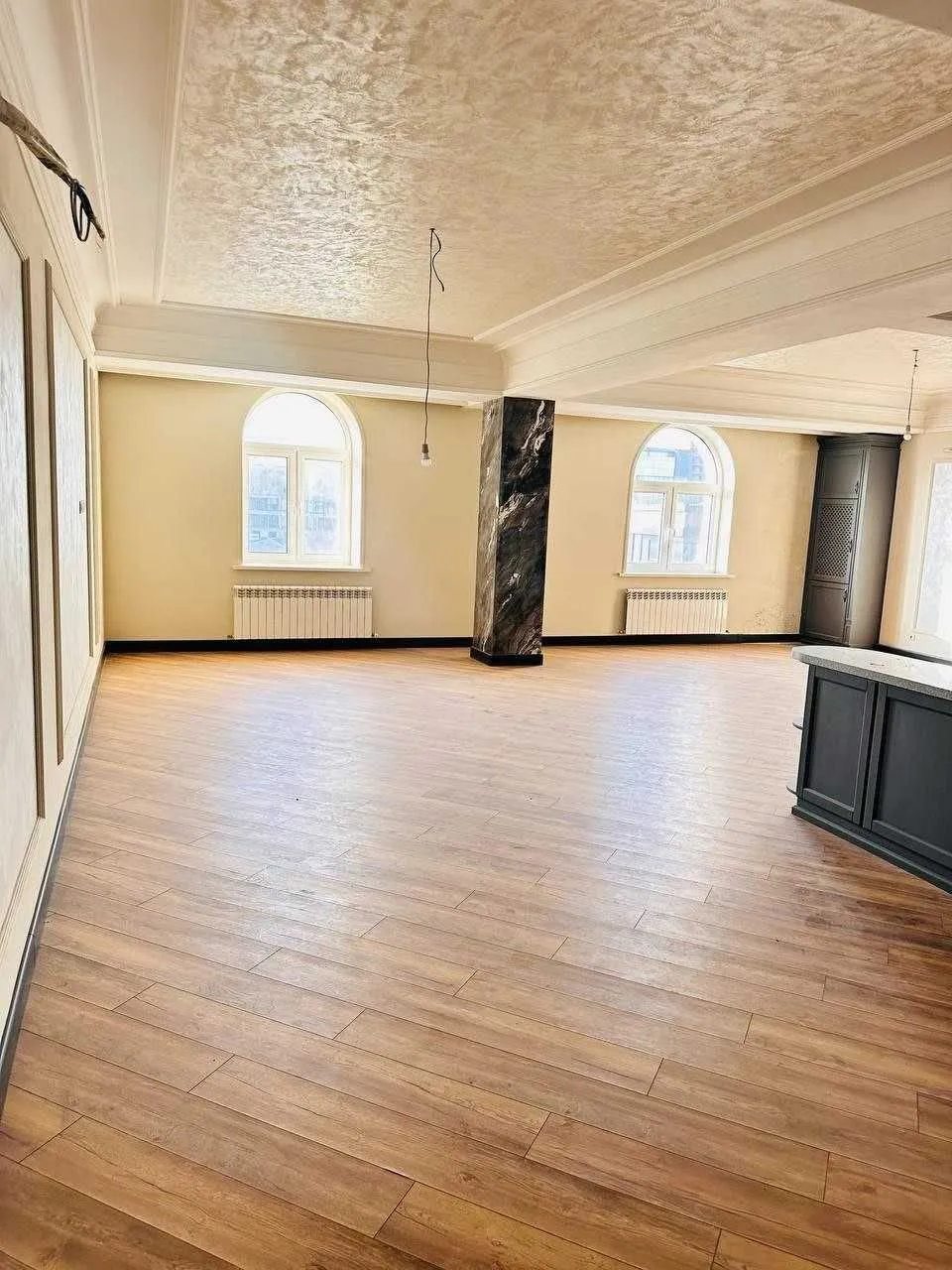 185 m², 5-xonali kvartira, 6/7