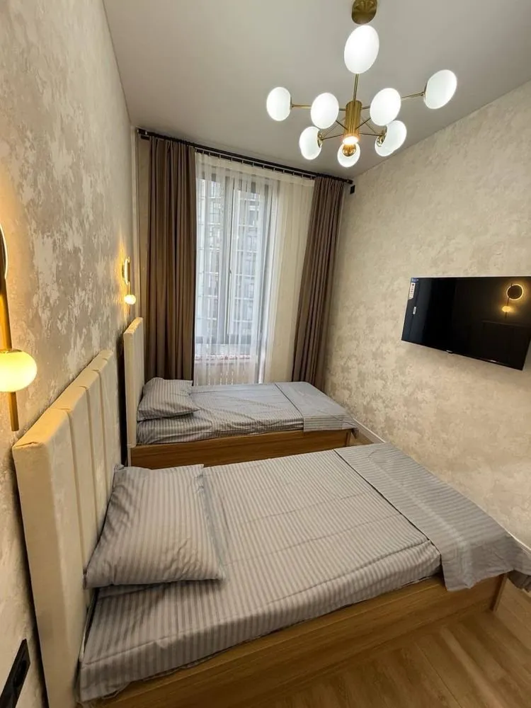 80 м², 3-комн. квартира, 4/10