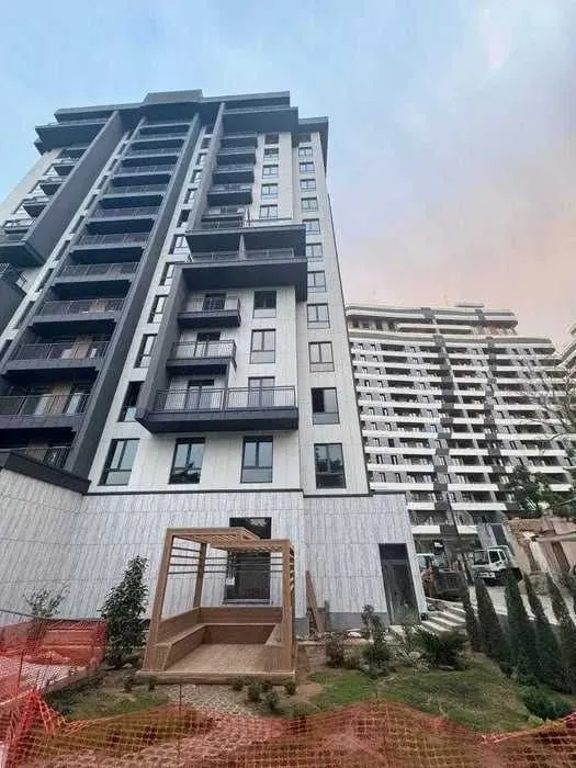 80 м², 3-комн. квартира, 3/13