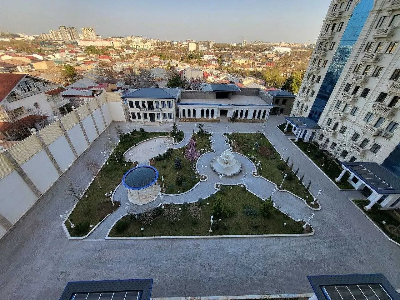 130 м², 3-комн. квартира, 6/9