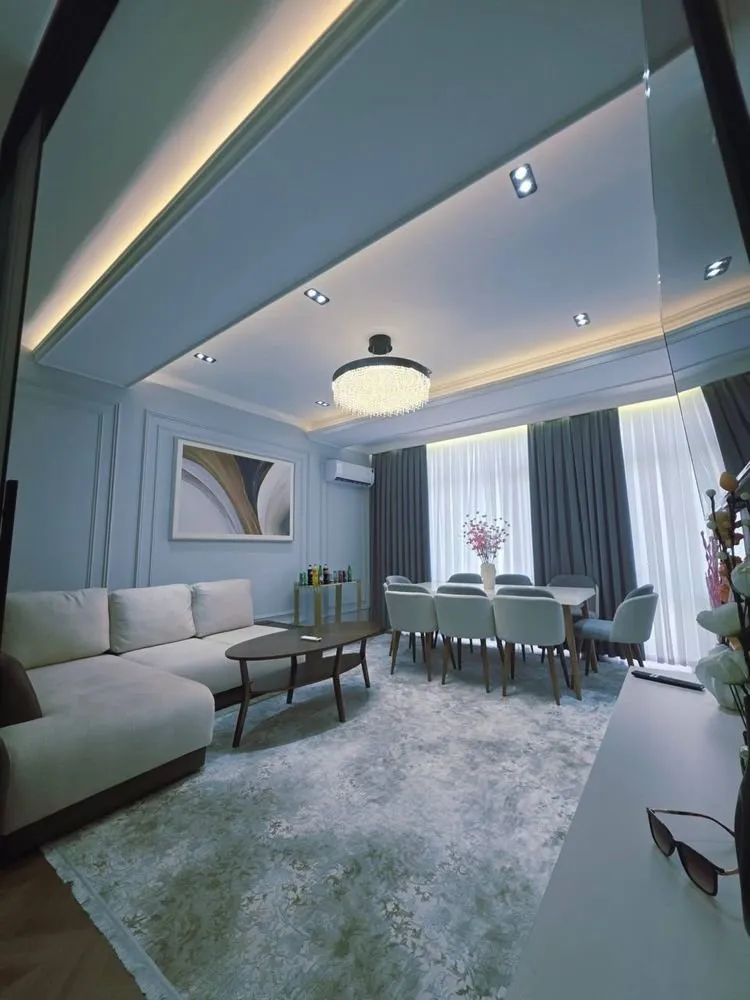 100 м², 3-комн. квартира, 5/10