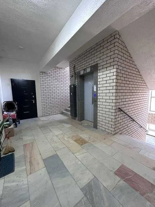 175 м², многокомнатная квартира, 9/10