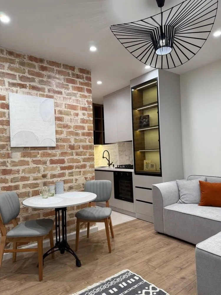 42 м², 2-комн. квартира, 10/10