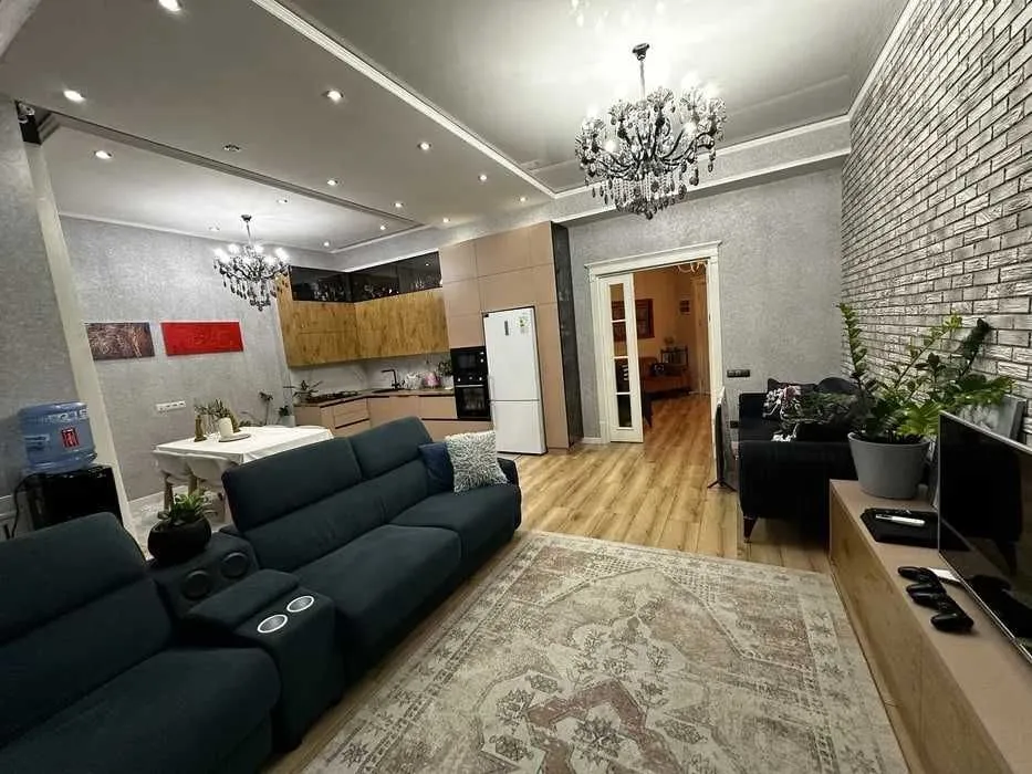 155 м², 4-комн. квартира, 6/6