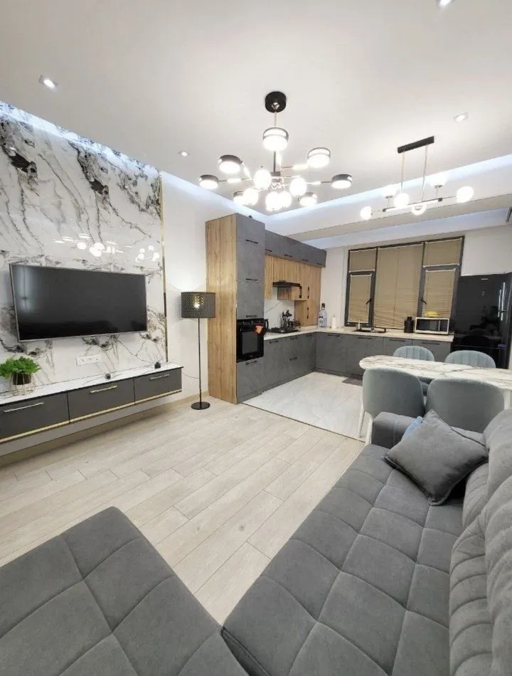 76 м², 3-комн. квартира, 3/9