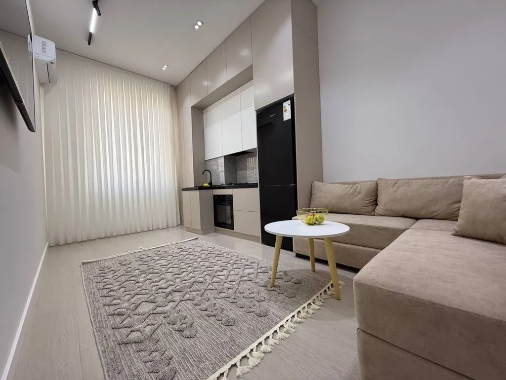 100 м², 4-комн. квартира, 4/10