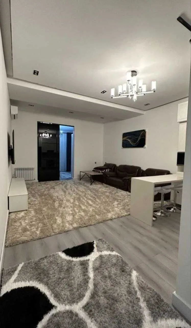 82 м², 2-комн. квартира, 3/10