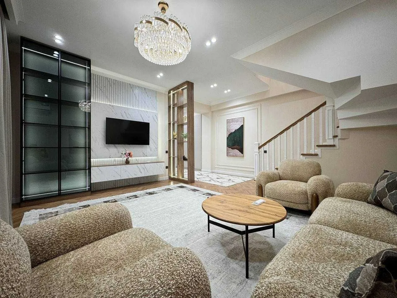 134 m², 4-xonali kvartira, 7/8
