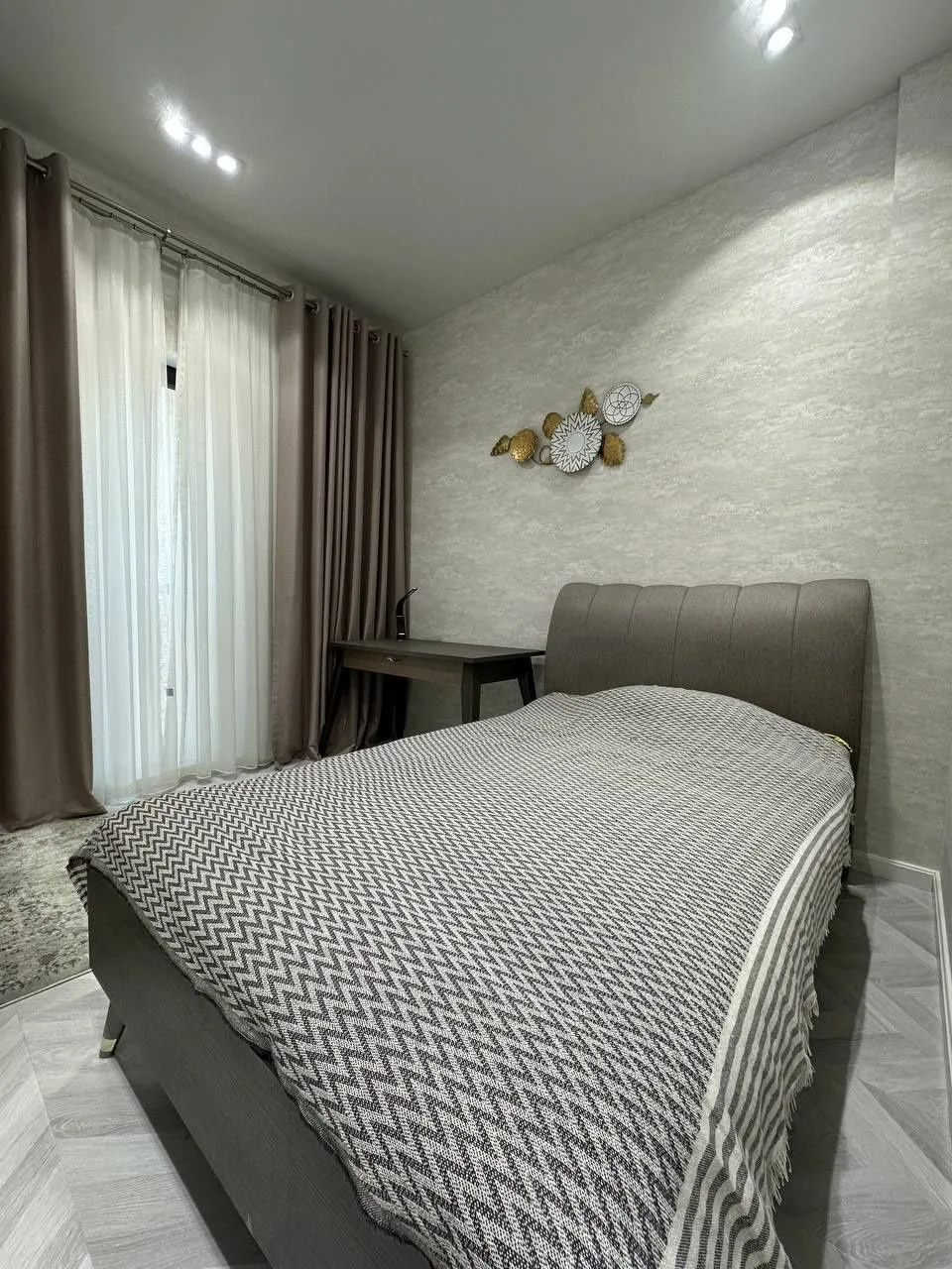 107 m², 4-xonali kvartira, 7/10