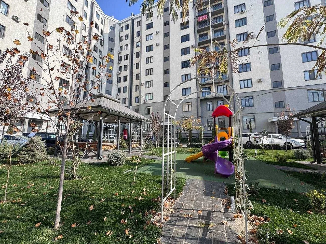 160 м², 4-комн. квартира, 3/10