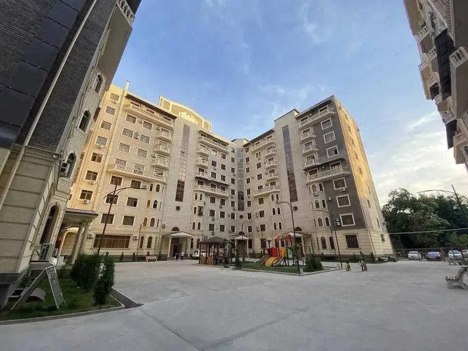 90 м², 3-комн. квартира, 9/9