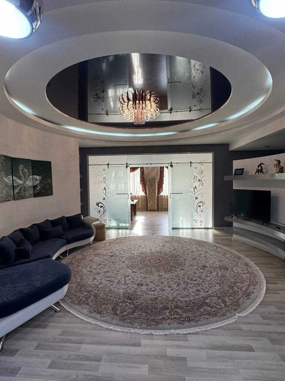 181 м², 4-комн. квартира, 2/9