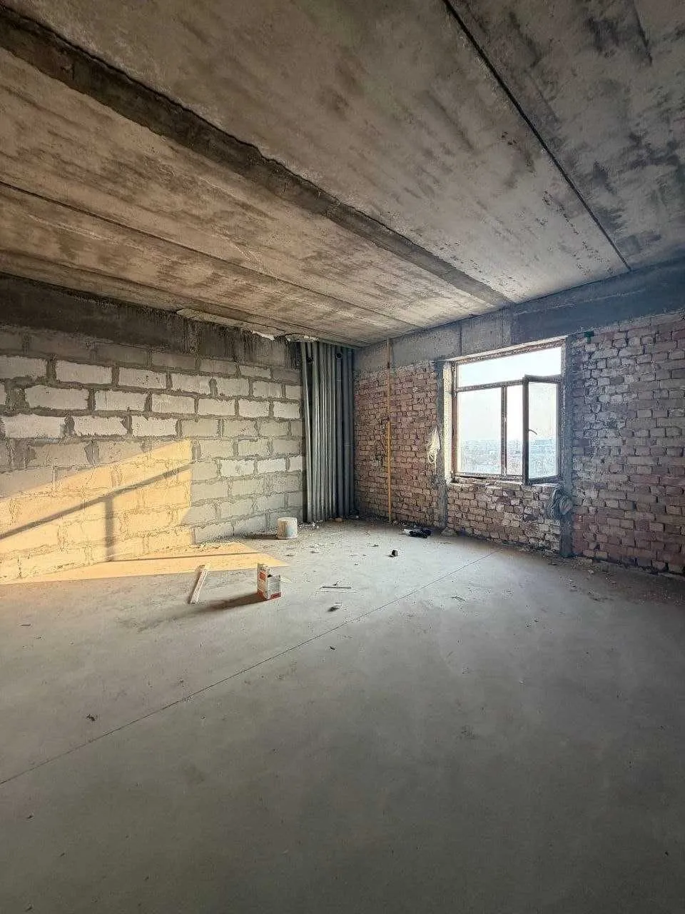 100 м², 3-комн. квартира, 9/10