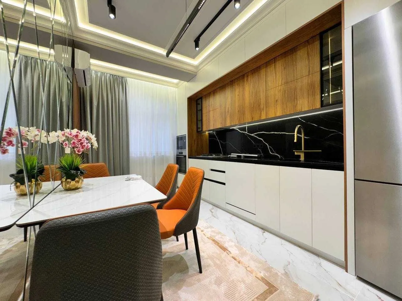 130 м², 4-комн. квартира, 4/8