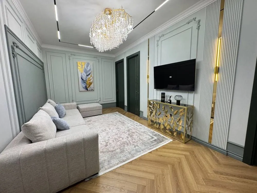 108 м², 3-комн. квартира, 8/10