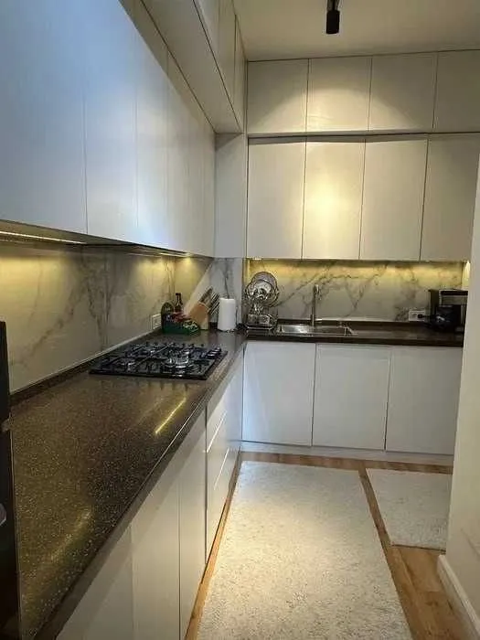 60 м², 3-комн. квартира, 4/10