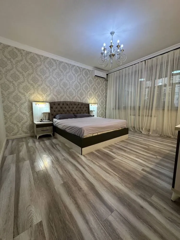 70 м², 2-комн. квартира, 2/8