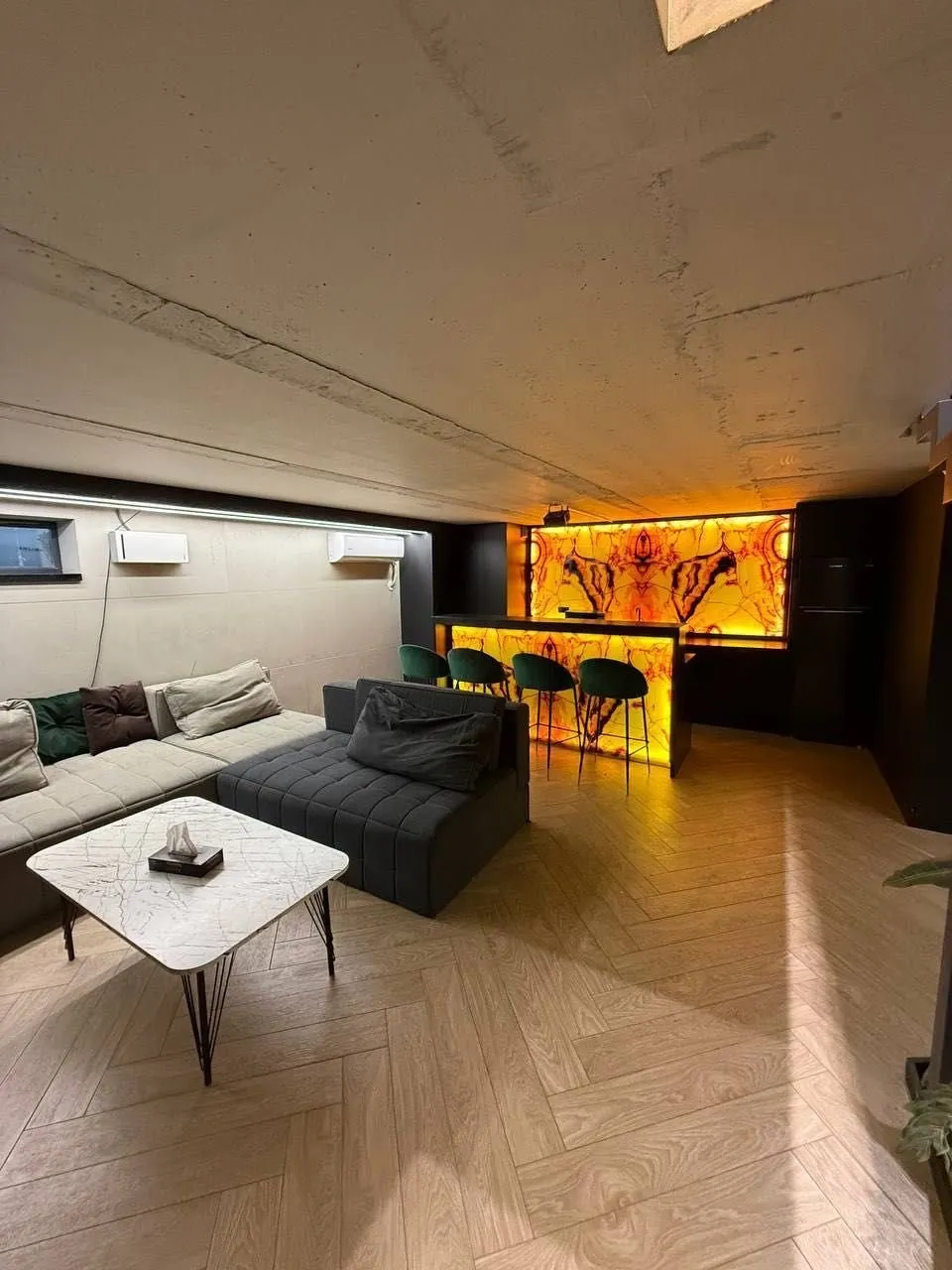 120 m², 4-xonali kvartira, 1/10