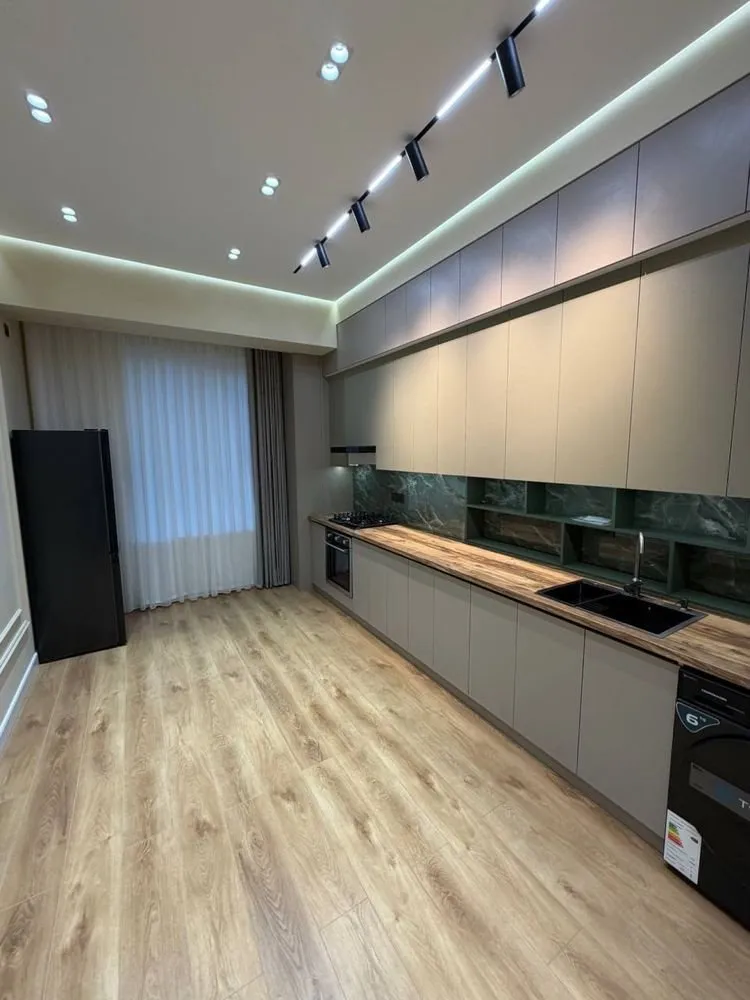 106 м², 4-комн. квартира, 7/12