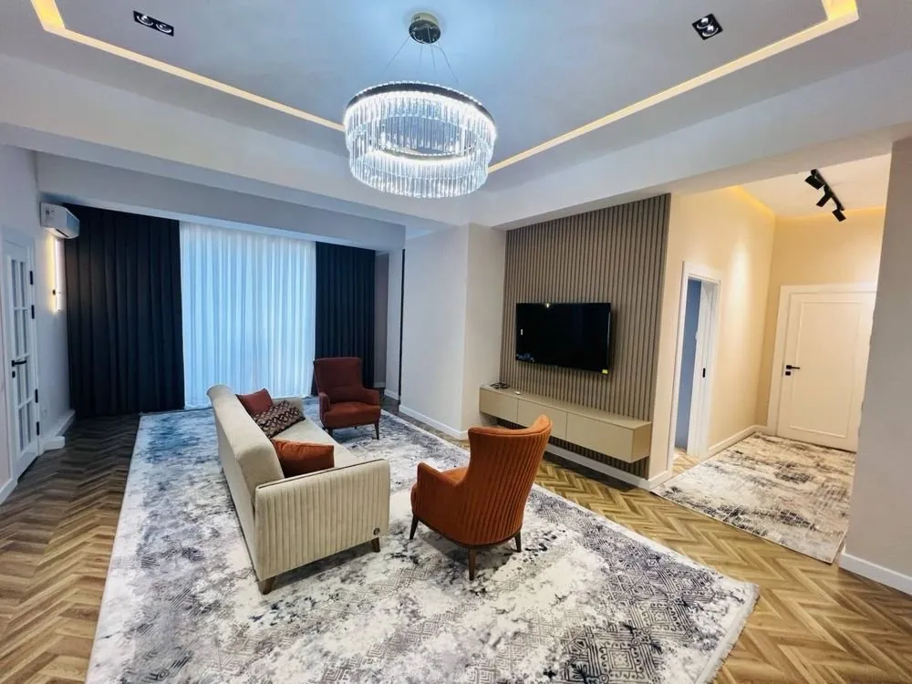 95 m², 3-xonali kvartira, 8/9