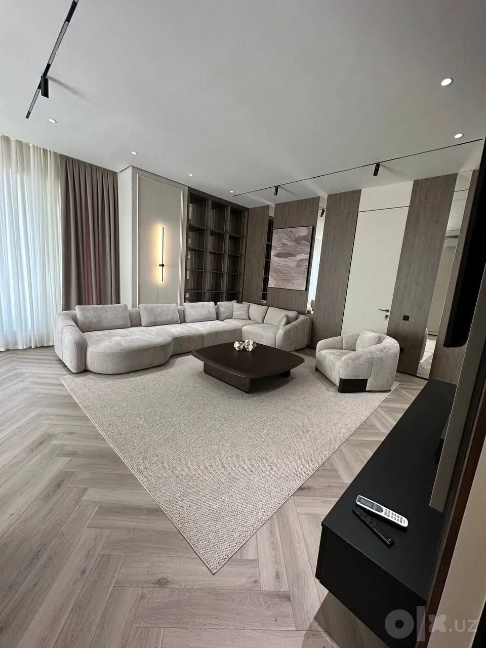 200 м², 5-комн. квартира, 7/8