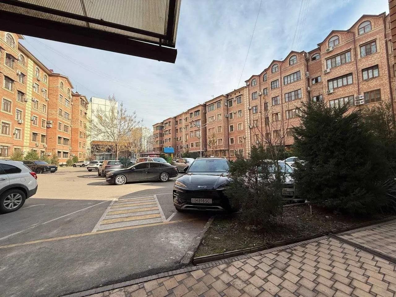 42 м², 2-комн. квартира, 1/6