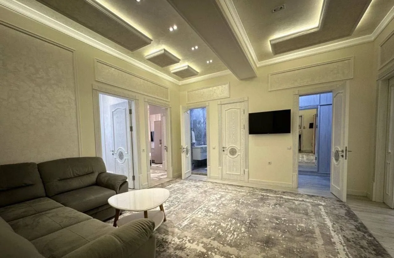 102 м², 3-комн. квартира, 4/8