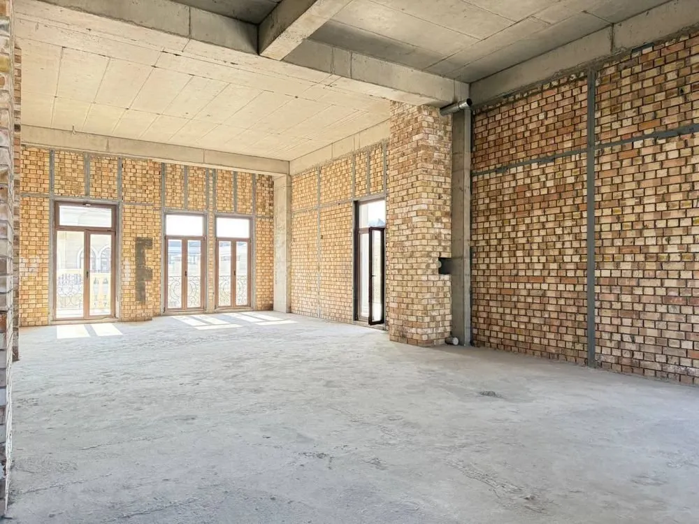 114 m², 4-xonali kvartira, 7/7