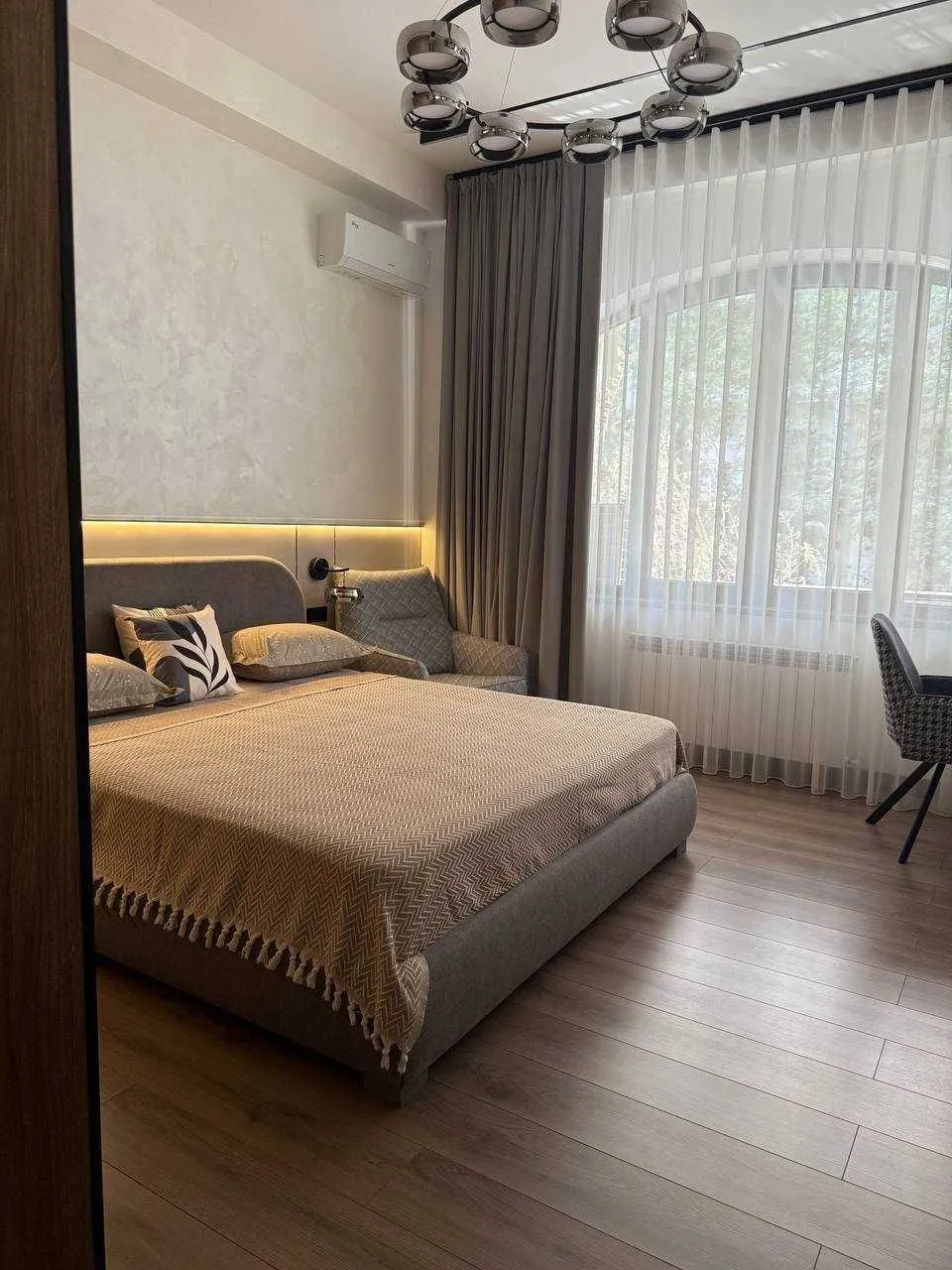 90 м², 3-комн. квартира, 3/10